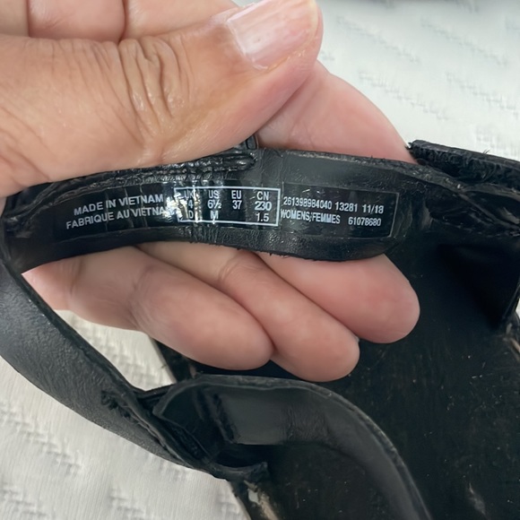 CLARKS COLLECTION BLACK LEATHER - Picture 6 of 9